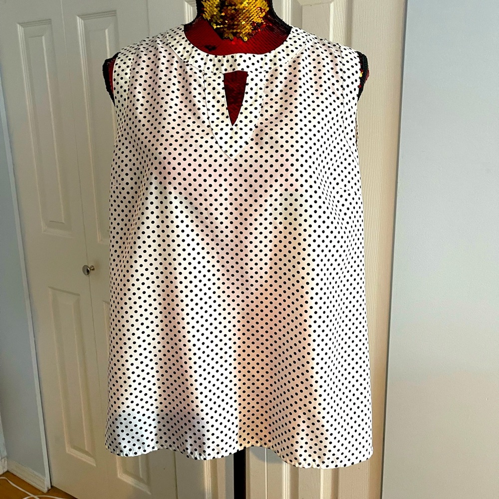 Polka dot top